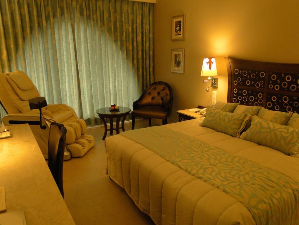 Sai Palace Hotel Mumbai Dış mekan fotoğraf