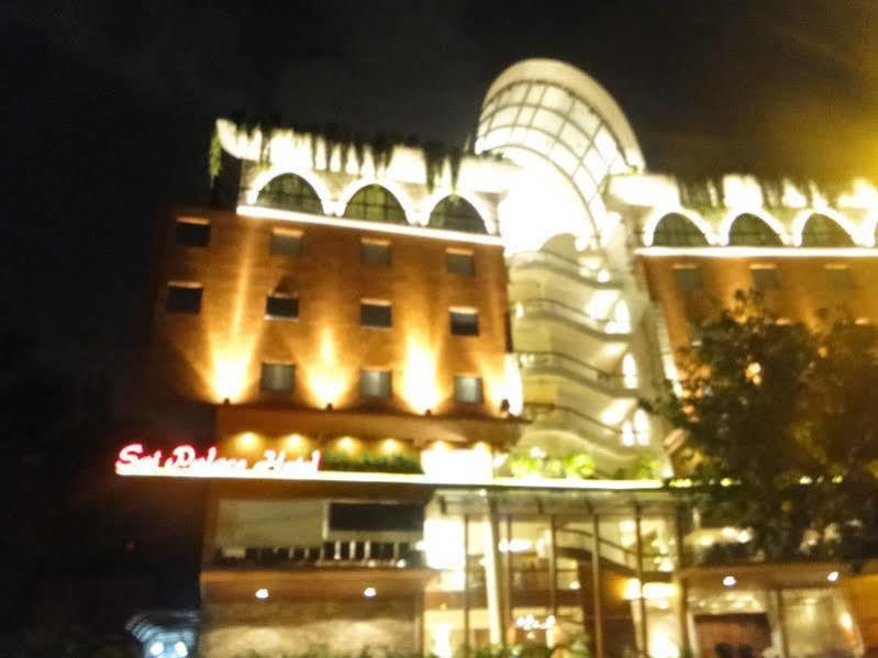 Sai Palace Hotel Mumbai Dış mekan fotoğraf