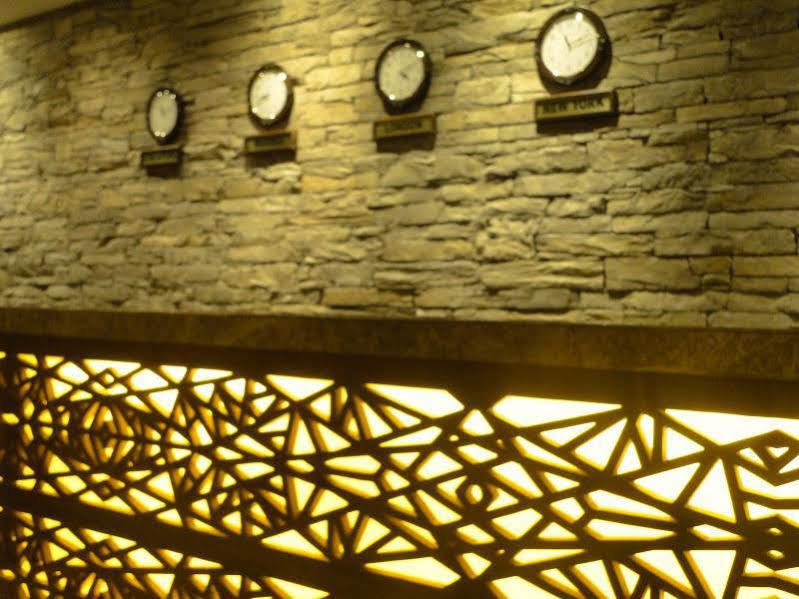Sai Palace Hotel Mumbai Dış mekan fotoğraf